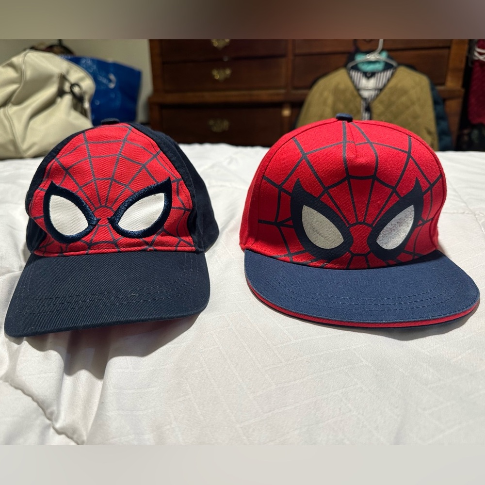 2 youth kids OSFM Spider-Man Velcro-back hats